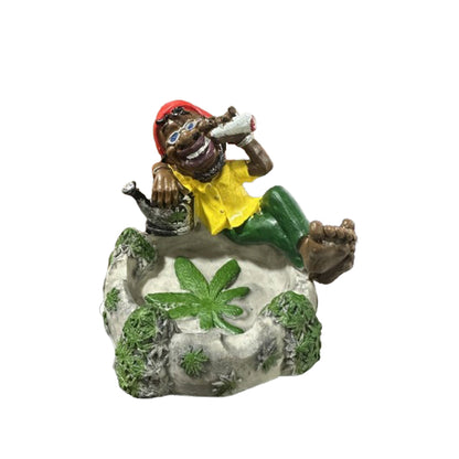 Ashtray - Jamaican Poly Resin - Sitting on Leaf - LT101